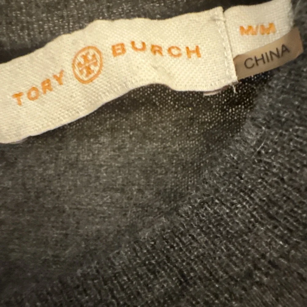 Tory Burch 100% Cashmere Gray Sweater Logo Button Back Crew Neck Luxury Knit